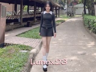 Lunox23