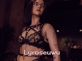 Lyroseuwu